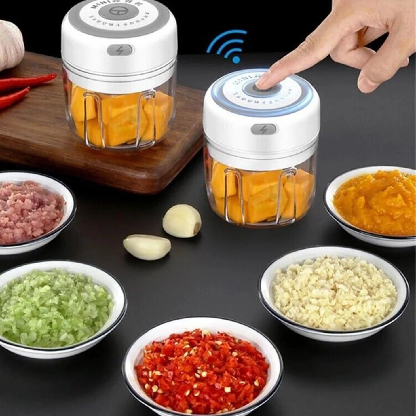 Electric Garlic Chopper β Mini USB Rechargeable Food Processor (300ML)