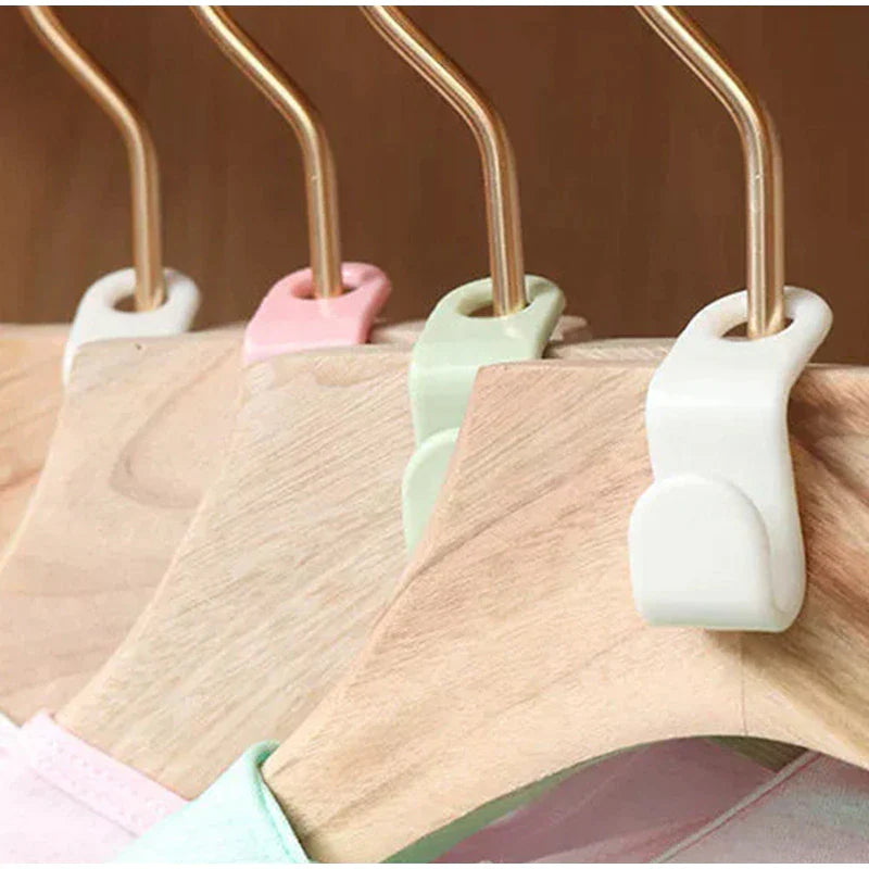 40PCS Clothes Hanger Connector Hooks β Space Saving Closet Organizers