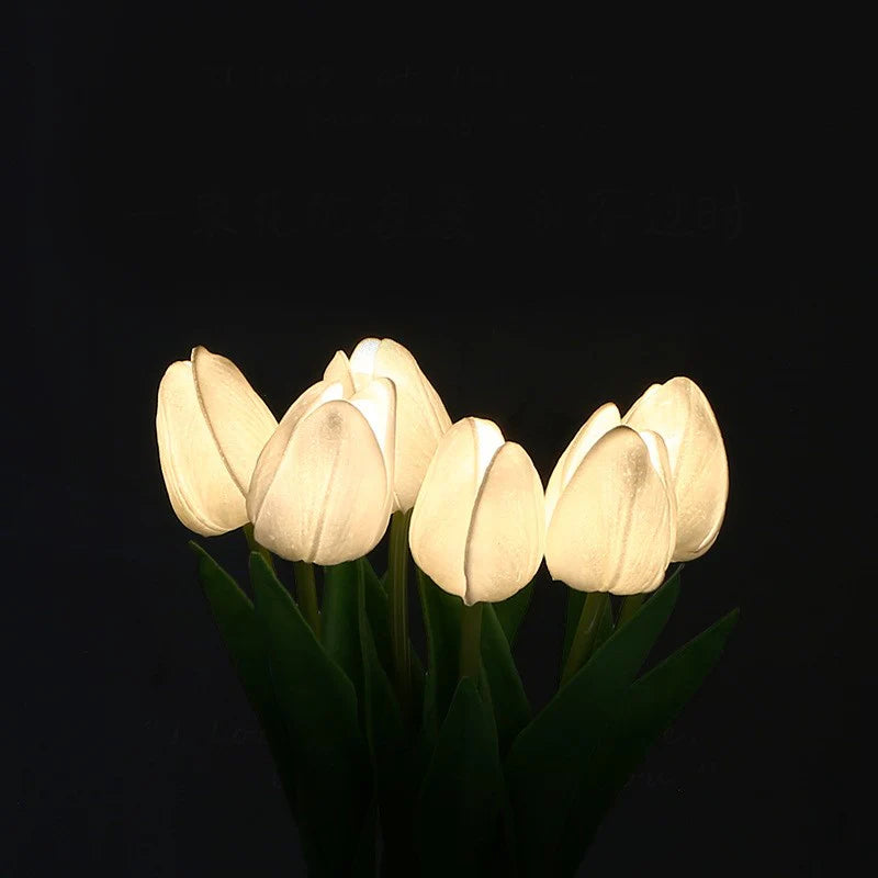 Tulip Night Light – Soft Glow Flower Lamp for Bedroom & Gifts
