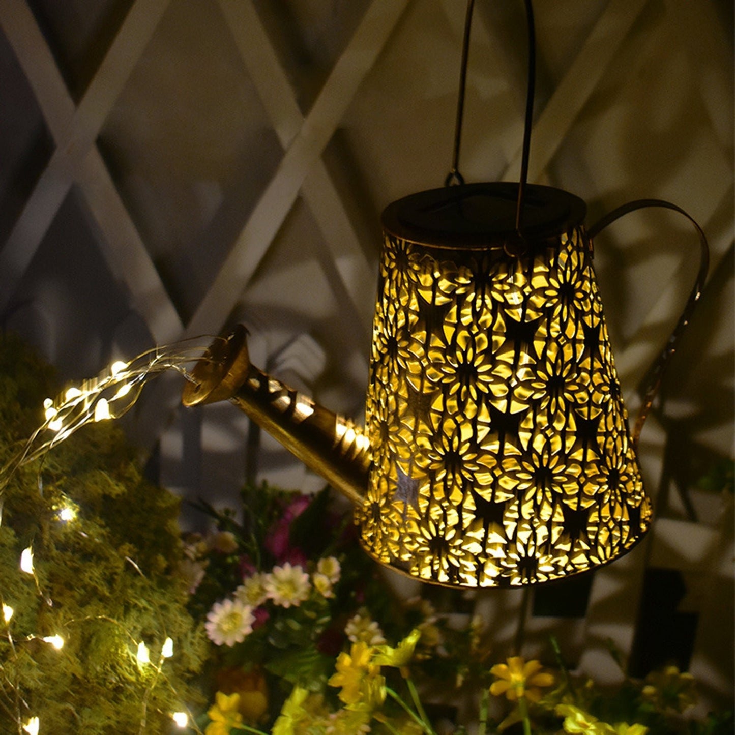 Solar Watering Can Lantern – Hanging Outdoor Light with Fairy String Effect – Outdoor Lighting – Eliosun Home Decor